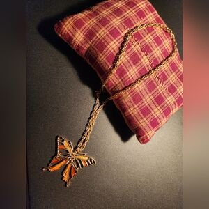 Butterfly w/Gold chain/Necklace Orange stone in Butterfly Pendant